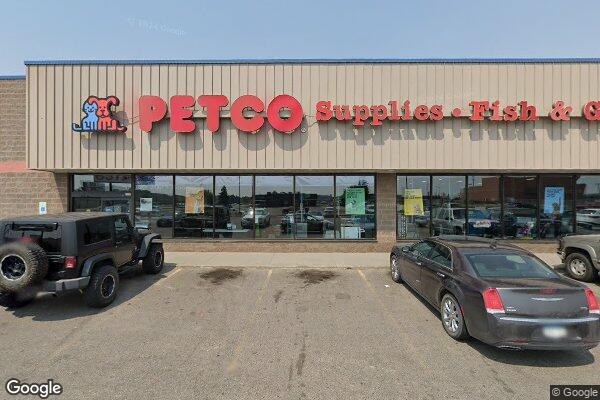 Petco storefront